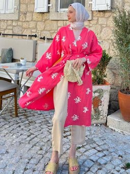 24y5062 Nar Çiçeği Çiçek Nakışlı Müslin Kimono