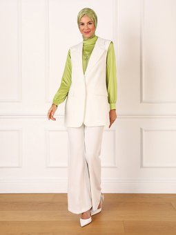 Cep Düğme Detaylı Beyaz Yelek