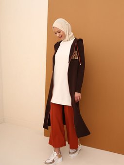 Kahve Kapüşonlu Aplike Nakışlı Hırka