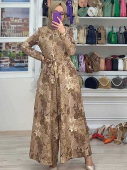 Güğüs Kısmı Gizli Düğmeli Bel Kuşaklı Baskı Desenli Tulum 3486 Vizon