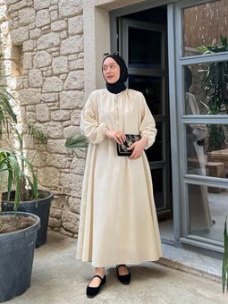 Organik Keten Yakası Bağcıklı Elbise