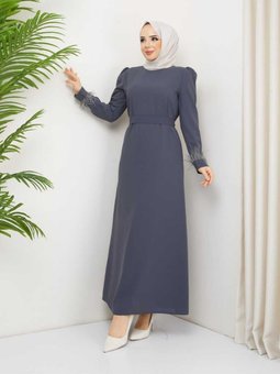 Kolu Tüylü Abiye Elbise