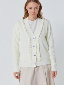 Örgü Detaylı Ekru Hırka