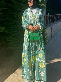 Desenli Viskon Elbise