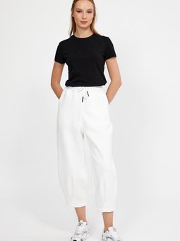 Beyaz Cepli Içi Şardonlu Oversıze Eşofman Altı