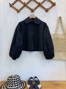 Siyah Bebe Yaka Crop Gömlek