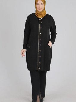 Siyah Büyük Beden Tensel Kumaş Çıtçıtlı Kap