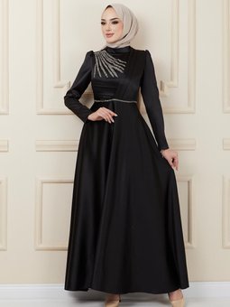 Önü Pilise Ve Boncuk Detaylı Saten Abiye Elbise Siyah 1624