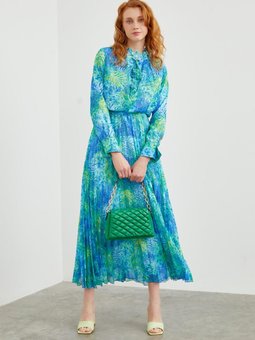 Yakası Çiçek Detaylı Uzun Mavi Elbise E 0407