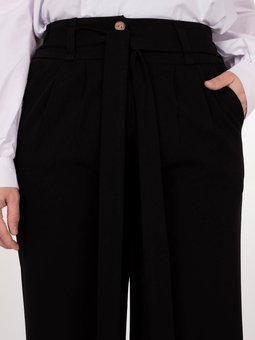 Kuşaklı Pileli Geniş Paça Siyah Pantolon 070