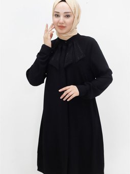 Siyah Kristal Kumaş Yakası Taşlı Büyük Beden Tunik