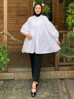 Beyaz Düğmeli Bağlamalı Robalı Tunik & Siyah Krep Boru Paça Pantolon Takım I Melek