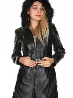 Siyah Hakiki Kuzu Derisi Kemerli Kürklü Ceket