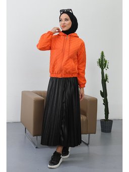 Orange Kapüşonlu Filota Cepli Kapitone Kısa Ceket