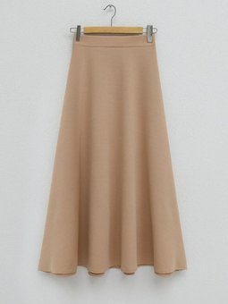 Sütlü Kavhe Kiloş Kahve Uzun Etek