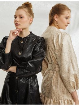 Dik Yaka Reglan Kol Siyah Kap