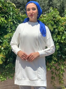 Ekru Dikiş Detaylı Sweat