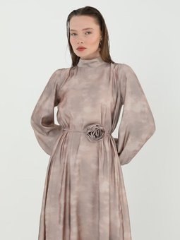 Bej Saten Kumaş Beli Kemerli Balon Kol Abiye Elbise