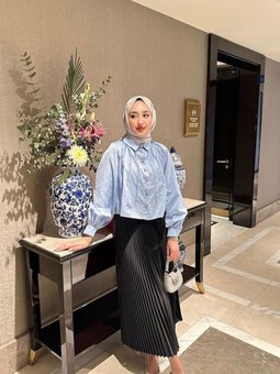 Piliseli Siyah Uzun Etek