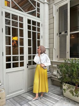 Yağ Yeşili Piliseli Deri Görünümlü Uzun Etek