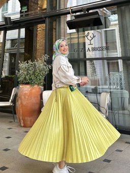 Yağ Yeşili Piliseli Uzun Etek