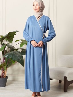 Kol Detaylı Kruvaze Yaka Biyeli Yandan Bağlamalı Namaz Elbisesi