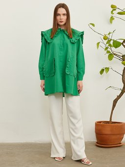 Cebi Ve Yakası Fırfırlı Yeşil Gömlek