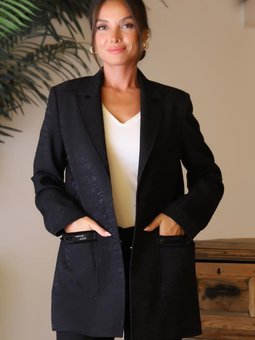 Siyah Uzun Kollu Cepleri İşlemeli Ceket