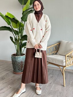 Kalp Desenli Ekru Triko Hırka