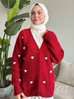 Kalp Desenli Kırmızı Triko Hırka