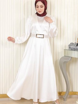 Beyaz Kemerli Saten Abiye Elbise