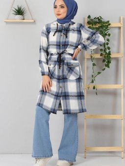 Mavi Düğmeli Kapüşonlu Kap