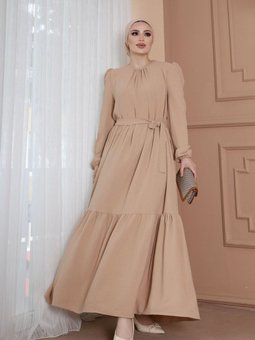 Bej Yakası Büzgü Detaylı Ayrobin Kuşaklı Elbise