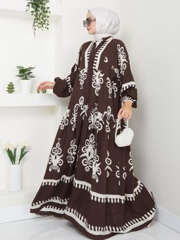 Kahverengi Etnik Desenli Elbise