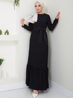 Siyah Eteği Fırfırlı Bisiklet Yaka Kuşaklı Elbise