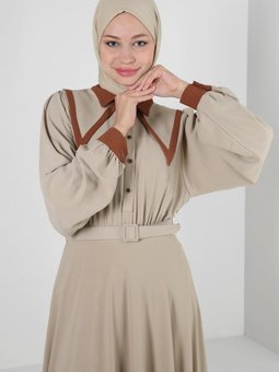 Yaka Detaylı Düğmeli Kemerli Elbise 43937