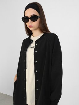 Pamuklu Dik Yaka Siyah Kap