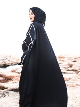 Çok Şık Harika Siyah Abaya