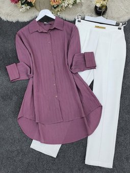 Çizgi Desenli Arkası Uzun Düğmeli Gömlek