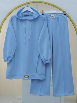 Kapüşonlu Arma Detaylı Penye Takım