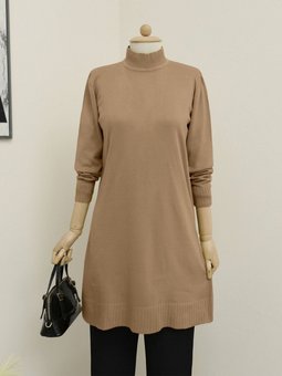 Yarım Boğazlı Düz Triko Tunik