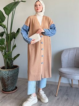 Kolları Kot Detaylı Camel Triko Hırka