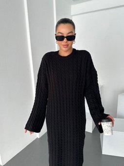 Siyah Saç Örgülü Uzun Kollu Ve Bisiklet Yaka Triko Elbise