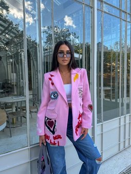Pembe Nakış Detaylı Blazer Ceket