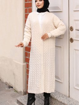 377 Düğmeli Uzun Triko Hırka Ekru