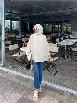 Kabartma Çizgili Desenli Gömlek