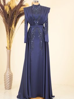 Önü Drapeli Kuyruklu Boncuk İşlemeli Miranda Abiye Elbise