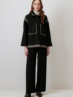 Nakış Detaylı Kaşe Gömlek