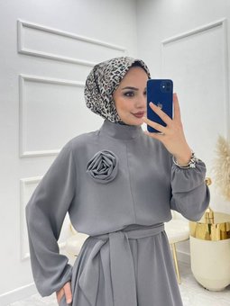 Xxl Butik Kadın Gri Kuşaklı Gül Detaylı Salaş Tulum Nms003