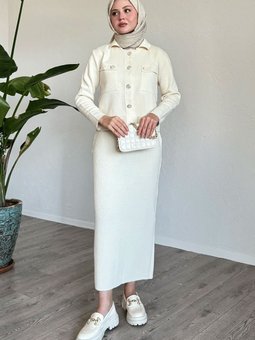 Etekli Ceketli Ekru Takım